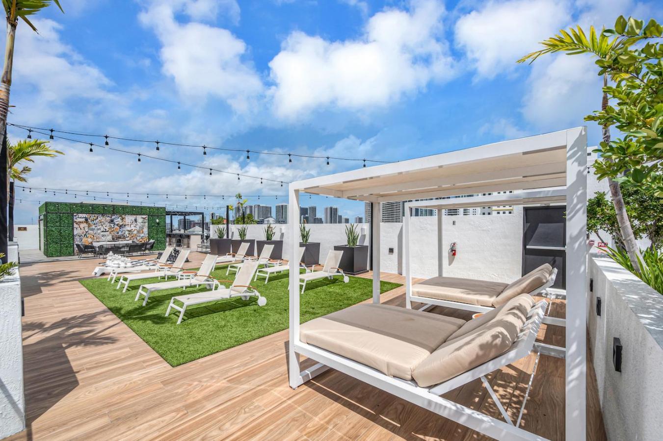 Апартаменты Modern Unit Mins From Brickell With Free Parking Майами Экстерьер фото