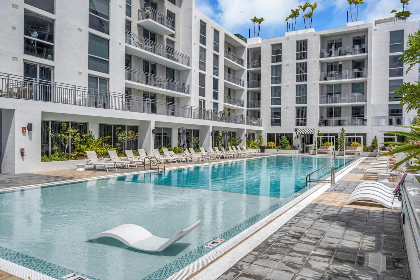 Апартаменты Modern Unit Mins From Brickell With Free Parking Майами Экстерьер фото