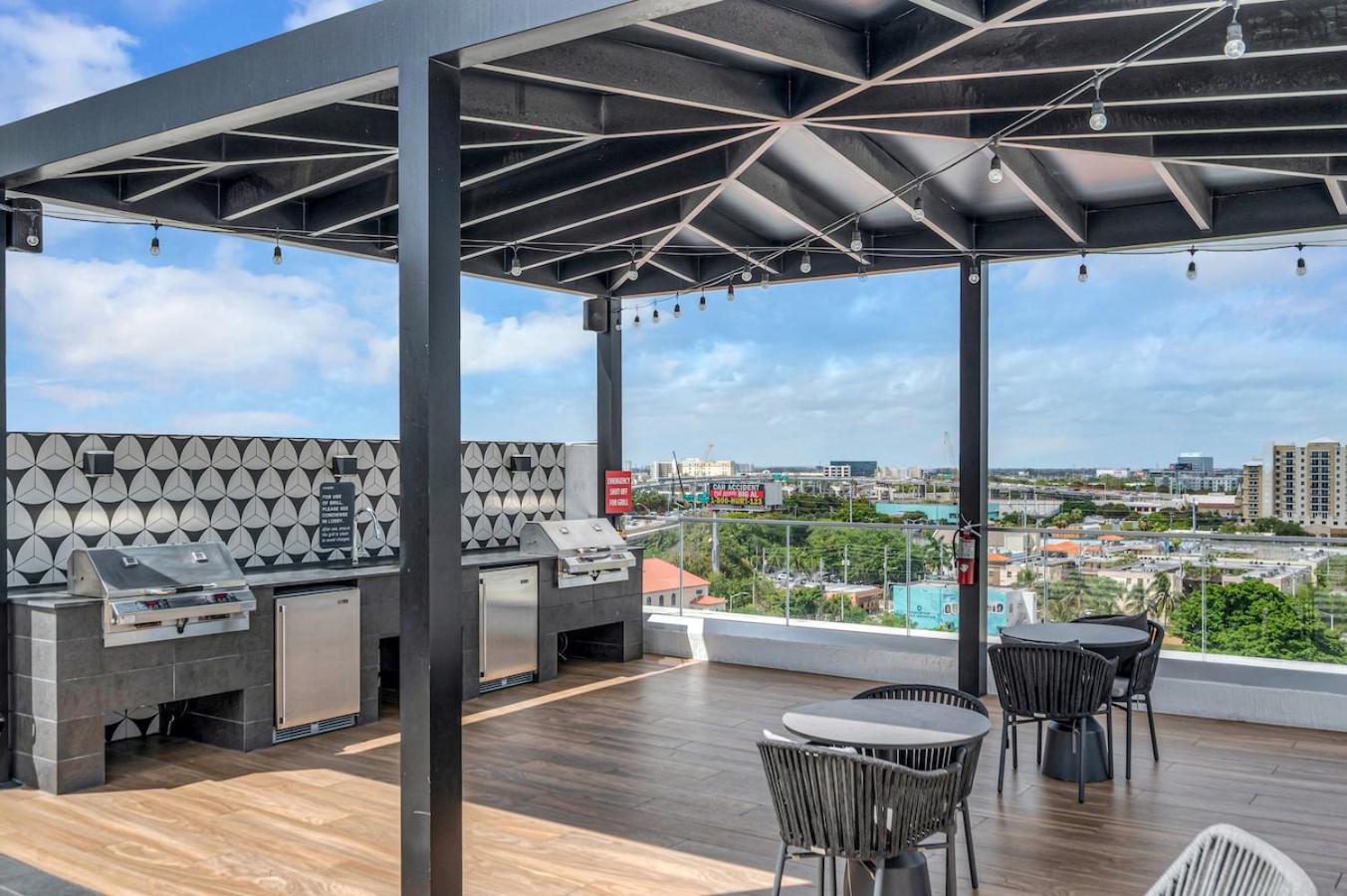 Апартаменты Modern Unit Mins From Brickell With Free Parking Майами Экстерьер фото
