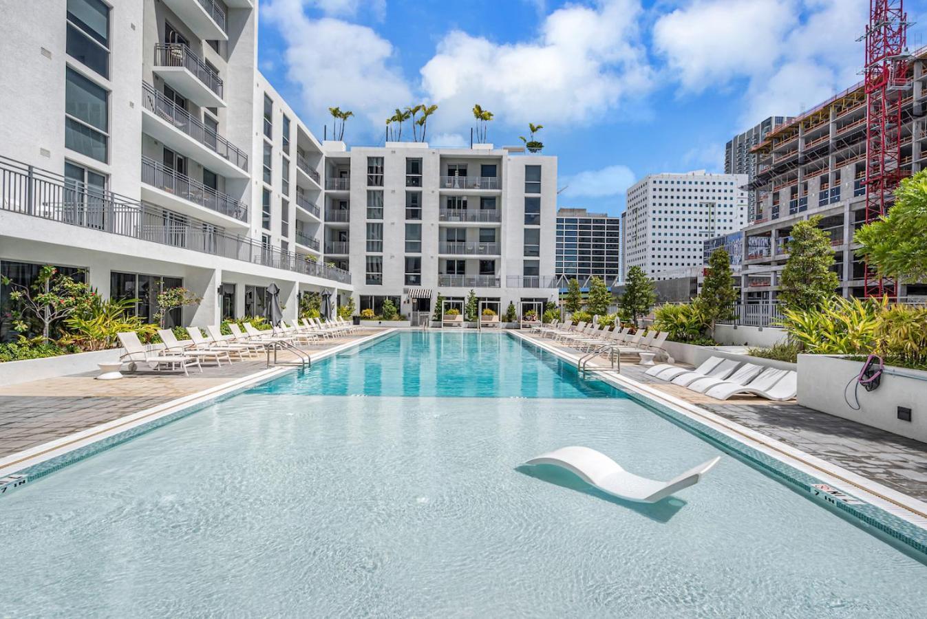 Апартаменты Modern Unit Mins From Brickell With Free Parking Майами Экстерьер фото