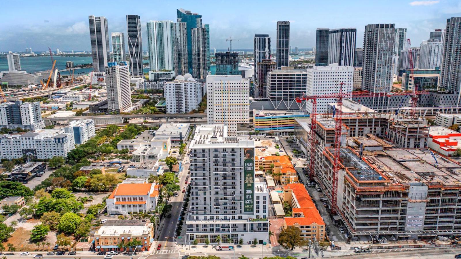 Апартаменты Modern Unit Mins From Brickell With Free Parking Майами Экстерьер фото