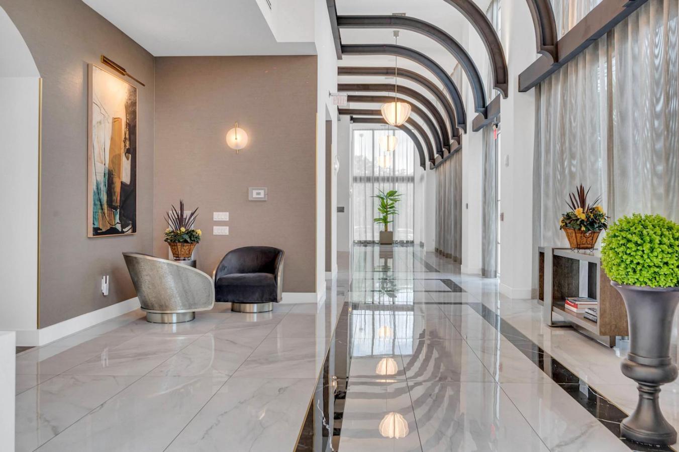 Апартаменты Modern Unit Mins From Brickell With Free Parking Майами Экстерьер фото