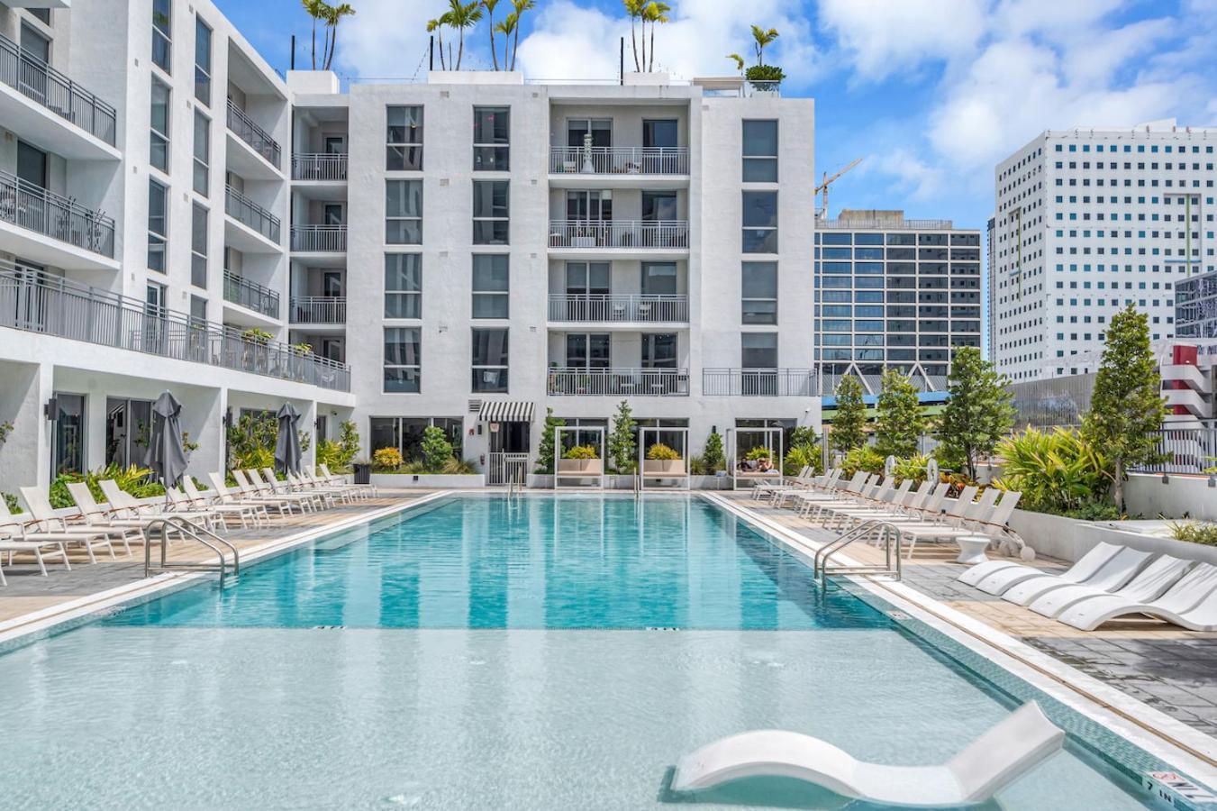 Апартаменты Modern Unit Mins From Brickell With Free Parking Майами Экстерьер фото